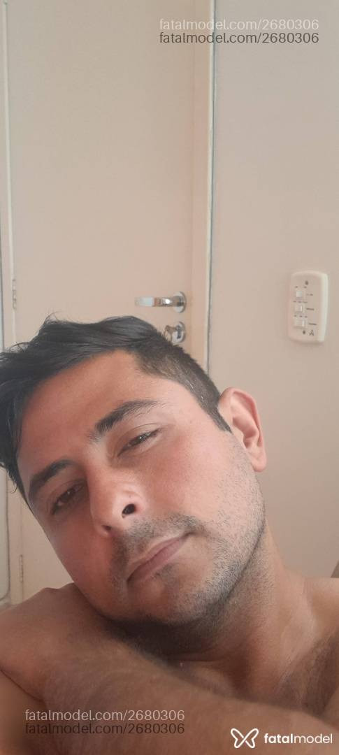Acompanhante homem morena (o) de olhos mel em Virtual - Malvado