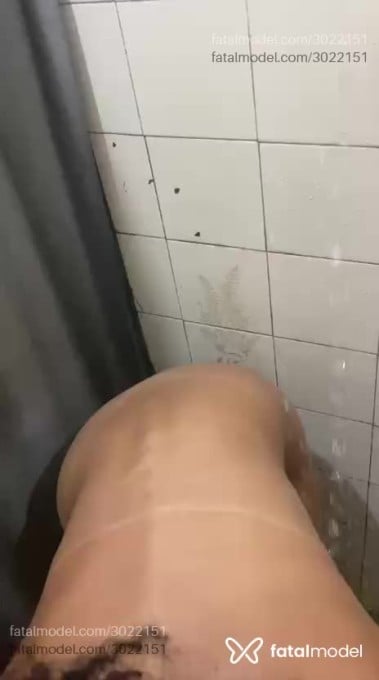 Acompanhante homem loira (o) de olhos verdes - Rusin