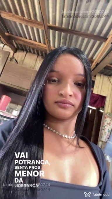 Acompanhante mulher morena (o) de olhos castanhos - Nathalia