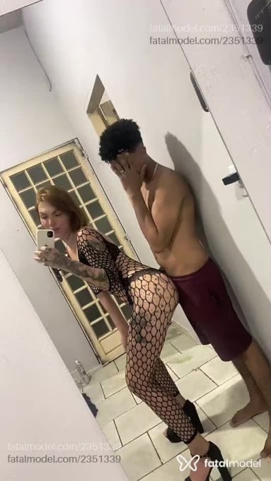 Acompanhante mulher trans loira (o) de olhos castanhos em Uberlândia - Bianca