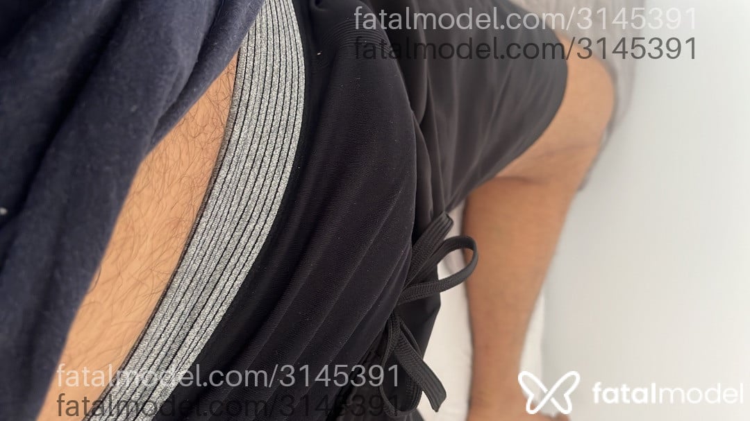 Acompanhante homem com cabelo castanho de olhos verdes em Sinop - Rodrigo
