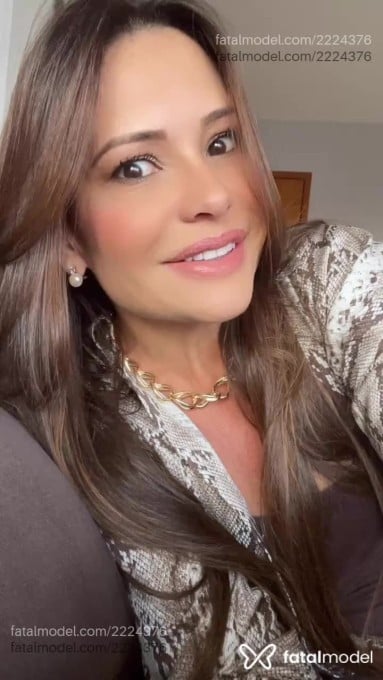 Acompanhante mulher morena (o) de olhos castanhos em Brasília - Bbbb