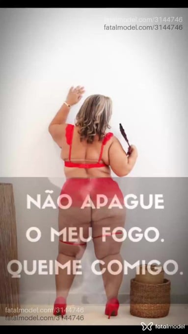 Acompanhante mulher loira (o) de olhos castanhos em Uberlândia - Milla
