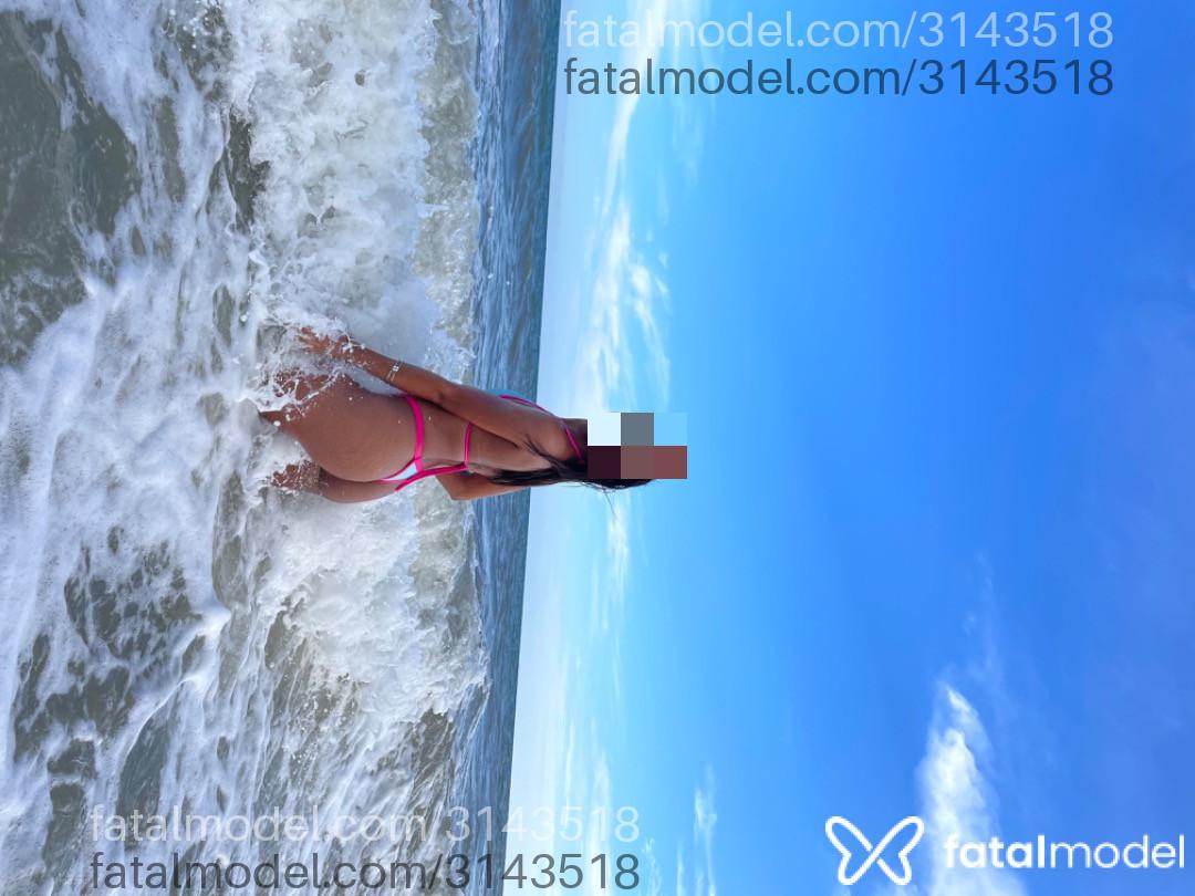Acompanhante mulher morena (o) de olhos castanhos - Júlia Beatriz Acompanhante mulher morena (o) de olhos castanhos - Júlia Beatriz