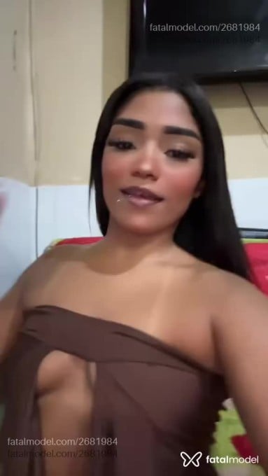 Acompanhante mulher morena (o) de olhos pretos - Vitoria Acompanhante mulher morena (o) de olhos pretos - Vitoria