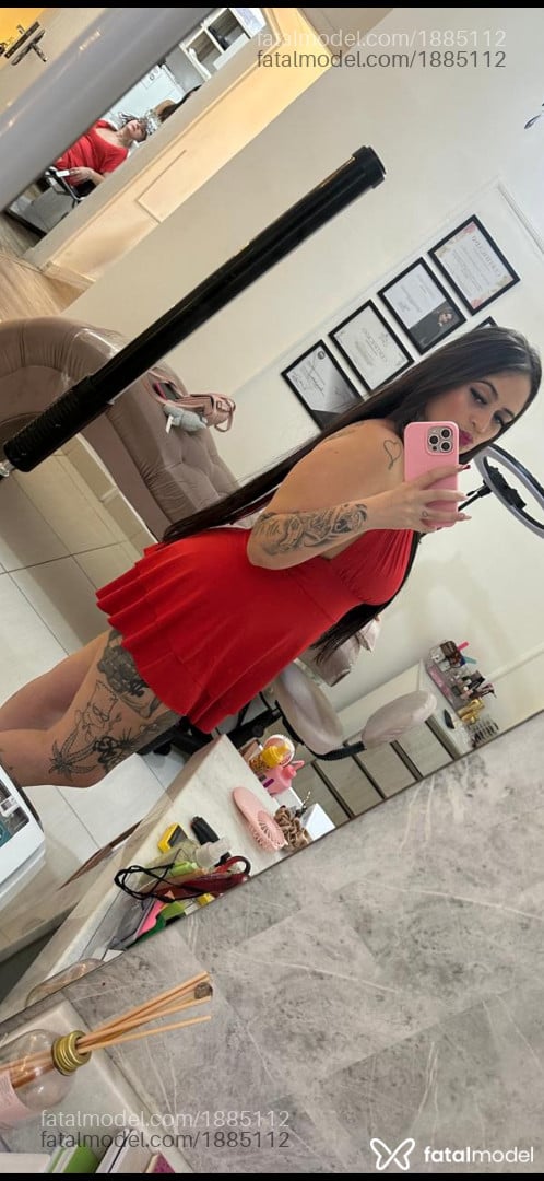 Acompanhante mulher morena (o) de olhos verdes em Bertioga - Gabrielly vitória
