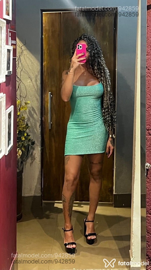 Acompanhante travesti morena (o) de olhos castanhos em Belo Horizonte Acompanhante travesti morena (o) de olhos castanhos em Belo Horizonte - Menina Sapek