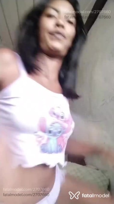 Acompanhante mulher morena (o) de olhos castanhos em Armação dos Búzios - Sandy