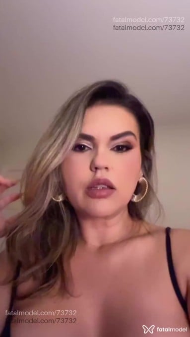 Acompanhante mulher loira (o) de olhos castanhos em Rio Claro - Luana
