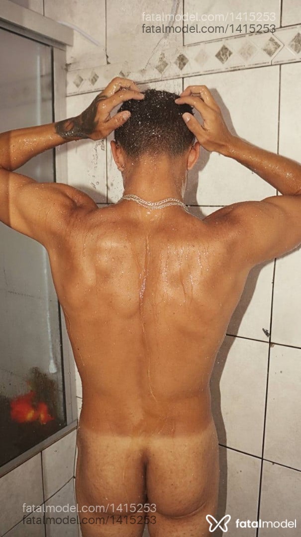 Acompanhante homem morena (o) de olhos pretos em Londrina Acompanhante homem morena (o) de olhos pretos em Londrina - Matheus Santos