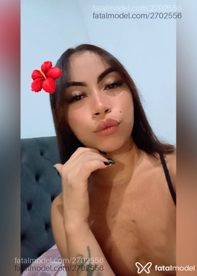 Acompanhante mulher morena (o) de olhos castanhos em Virtual Acompanhante mulher morena (o) de olhos castanhos em Virtual - Bruna