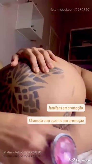 Acompanhante mulher morena (o) de olhos pretos em Virtual - Savana