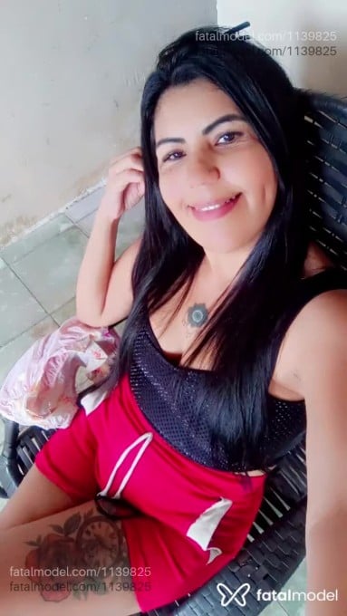 Acompanhante mulher morena (o) de olhos pretos em Paulo Afonso Acompanhante mulher morena (o) de olhos pretos em Paulo Afonso - Bela morena