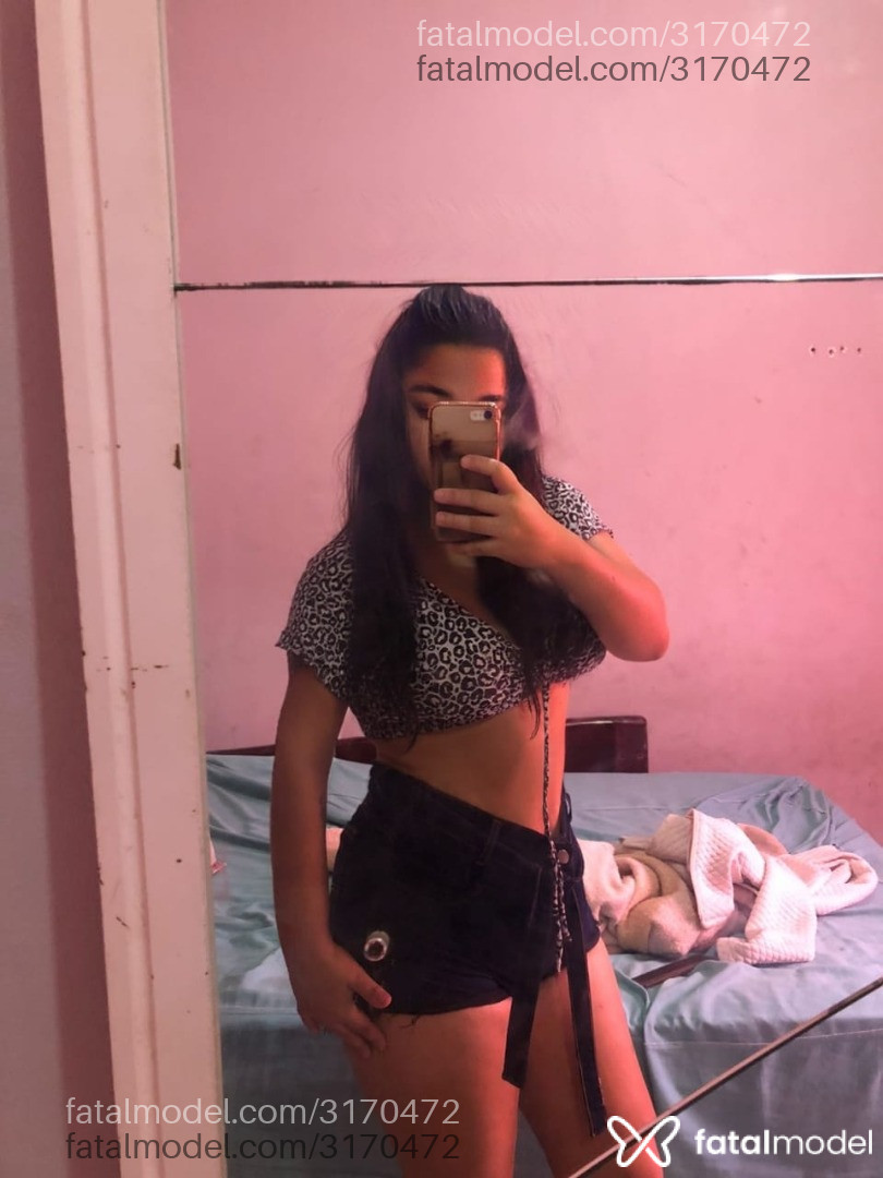 Acompanhante mulher com cabelo castanho de olhos mel em Cabo Frio - Maria Alice