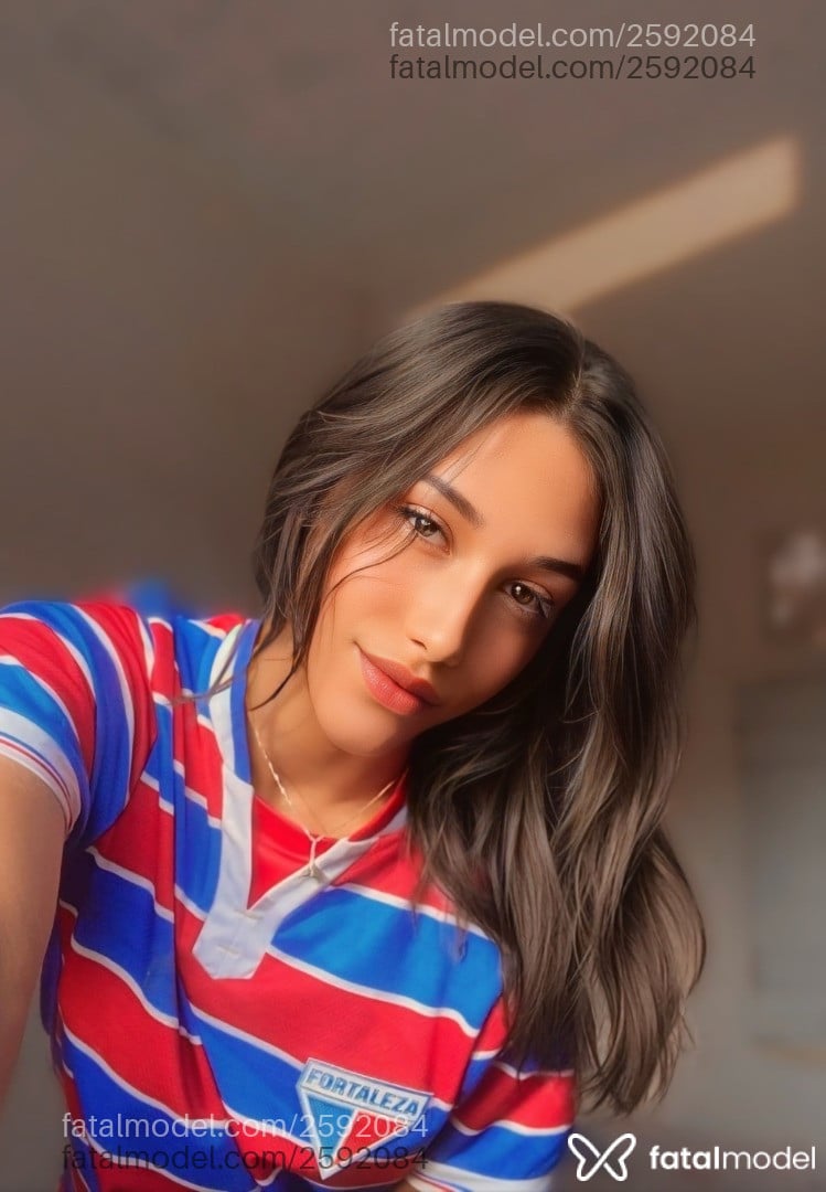 Acompanhante mulher trans morena (o) de olhos castanhos em Fortaleza - Isadora Dickinson
