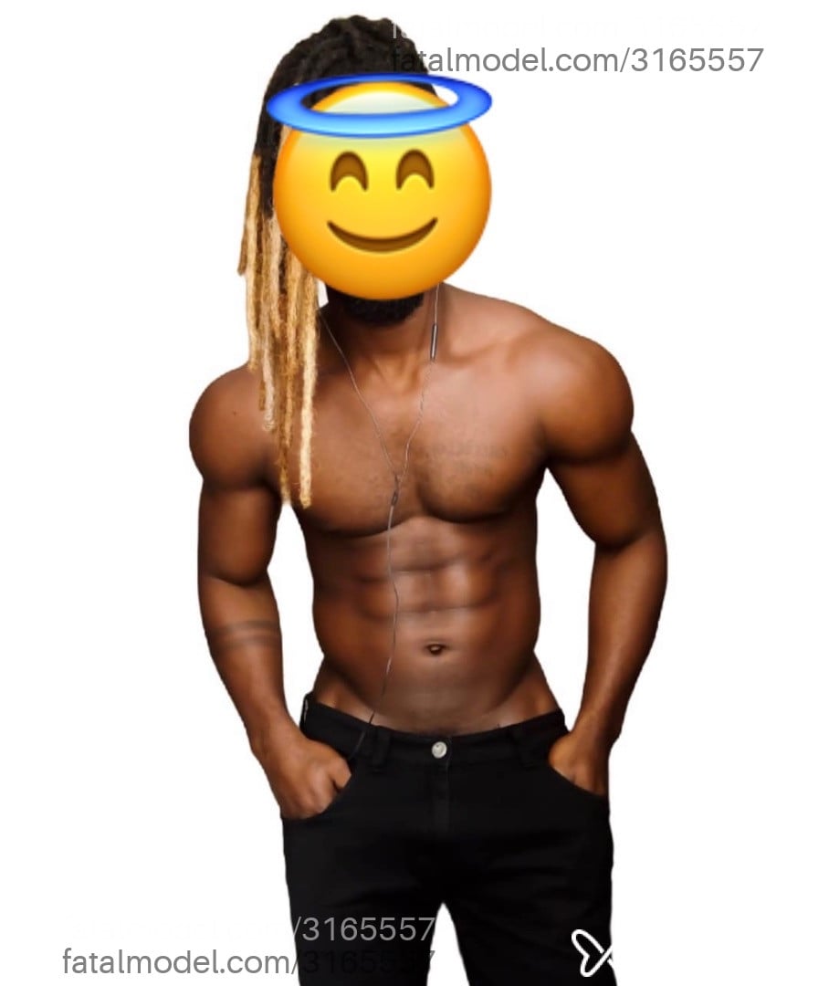 Acompanhante homem morena (o) de olhos pretos - Júnior Acompanhante homem morena (o) de olhos pretos - Júnior