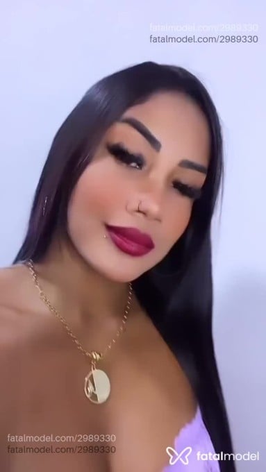 Acompanhante mulher morena (o) de olhos castanhos - Fanny Acompanhante mulher morena (o) de olhos castanhos - Fanny