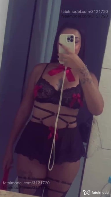 Acompanhante mulher morena (o) de olhos castanhos em Eunápolis - Luna Maria