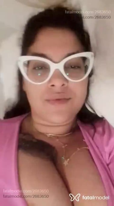 Acompanhante mulher morena (o) de olhos castanhos em Sorocaba - Caroline