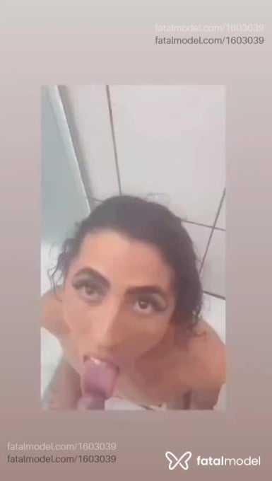 Acompanhante travesti morena (o) de olhos castanhos em João Pinheiro Acompanhante travesti morena (o) de olhos castanhos em João Pinheiro - Luana kymberly