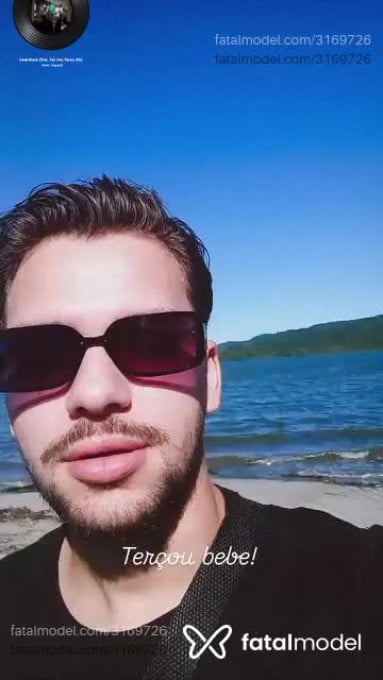 Acompanhante homem com cabelo castanho de olhos castanhos em Joinville Acompanhante homem com cabelo castanho de olhos castanhos em Joinville - Country