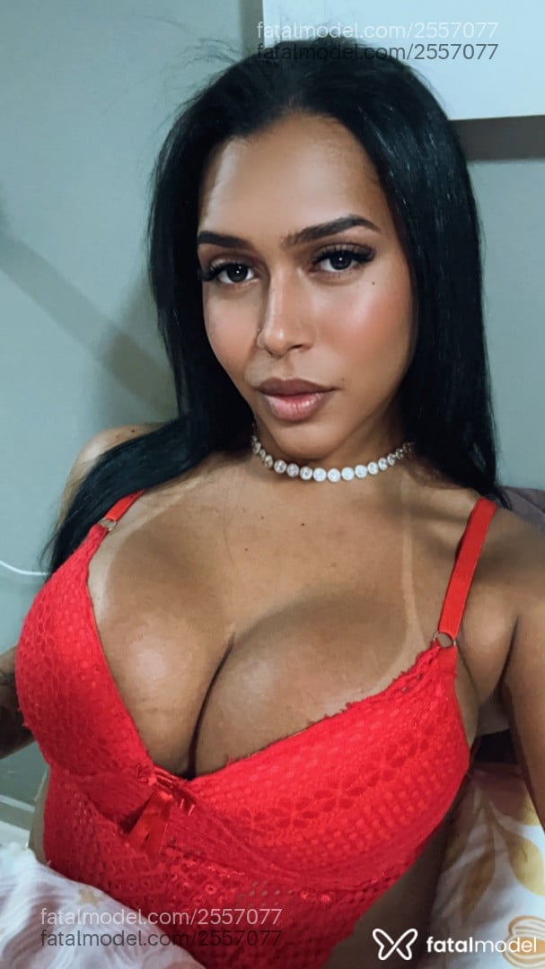 Acompanhante mulher trans morena (o) de olhos castanhos em Virtual - Laura Sophia