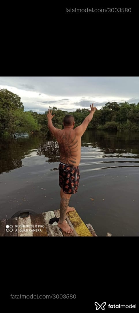 Acompanhante homem morena (o) de olhos pretos em Manaus - Henrk