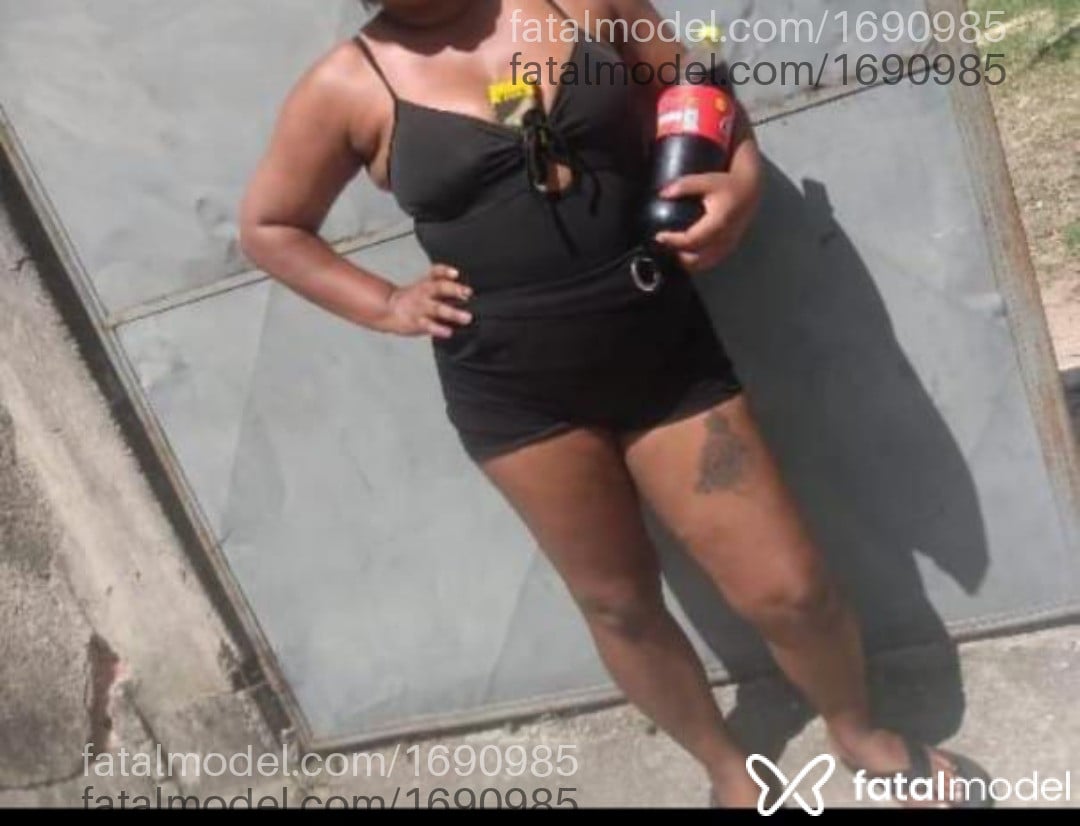 Acompanhante mulher morena (o) de olhos mel em Rio de Janeiro - Elaine
