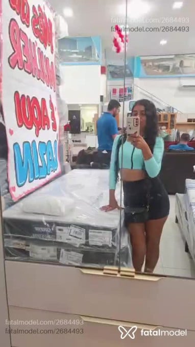 Acompanhante mulher morena (o) de olhos pretos em Rio Branco - Chupeta