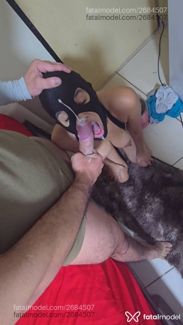 Acompanhante mulher com cabelo castanho de olhos castanhos - Kammy Ksada