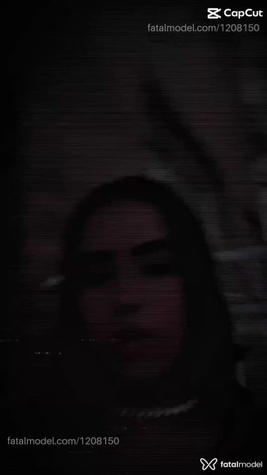 Acompanhante mulher com cabelo castanho de olhos verdes - Jenniffer Tavares Acompanhante mulher com cabelo castanho de olhos verdes - Jenniffer Tavares