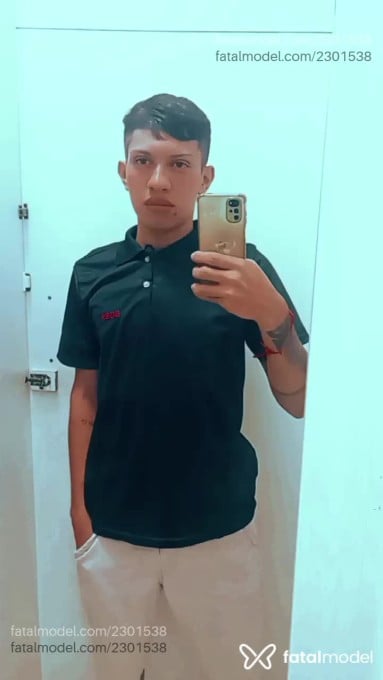 Acompanhante homem morena (o) de olhos pretos em Virtual - Jarison