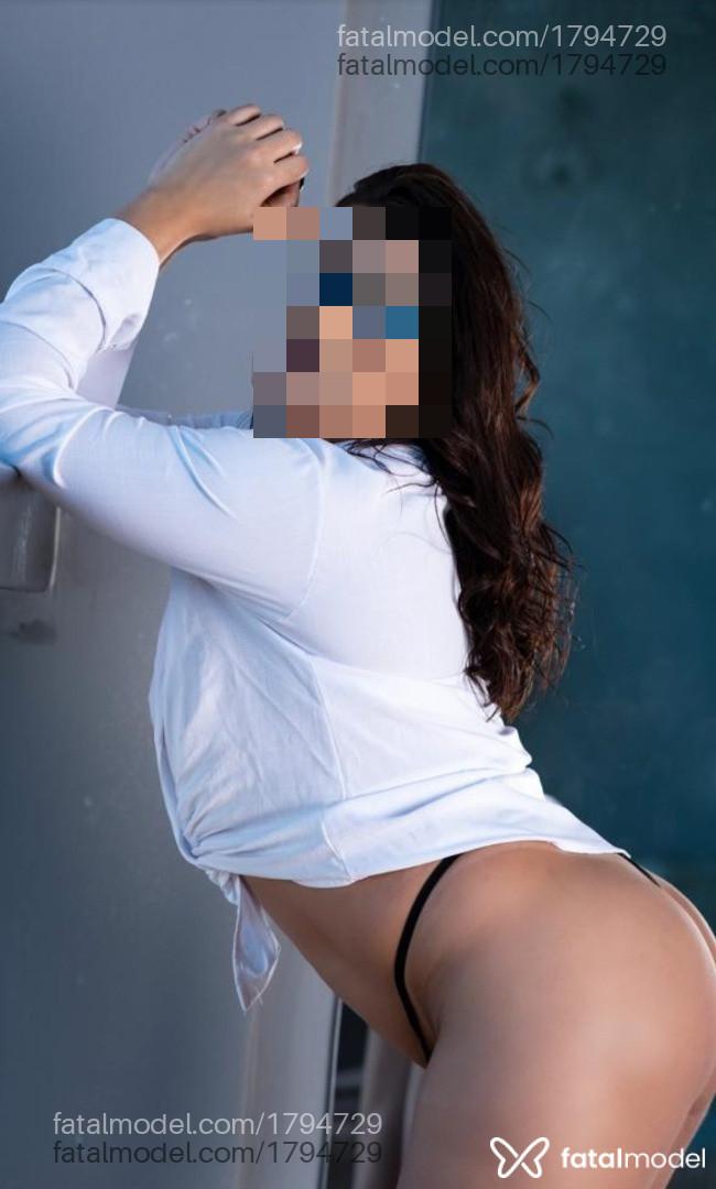 Acompanhante mulher com cabelo castanho de olhos castanhos em Taubaté - Manu Galli