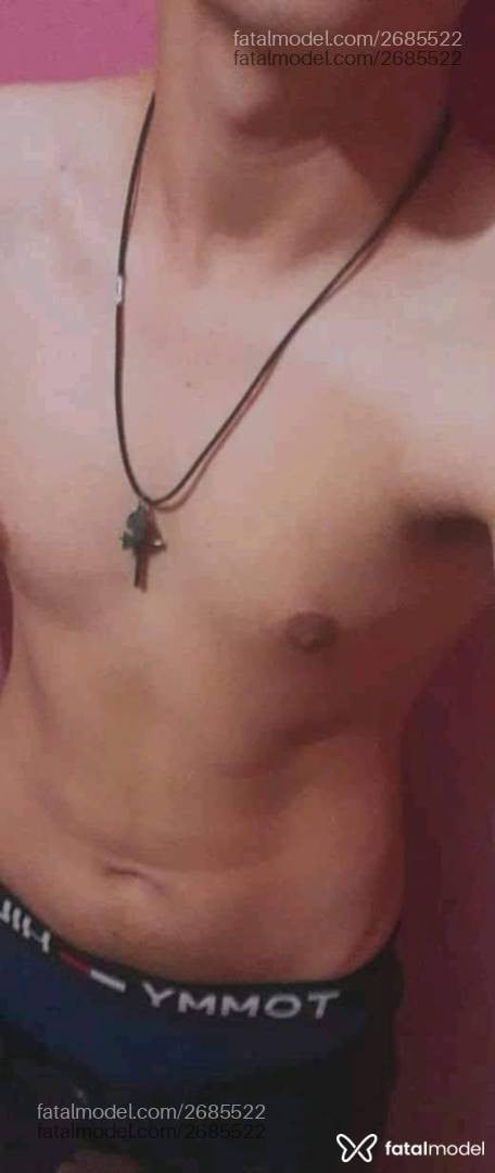 Acompanhante homem morena (o) de olhos mel em Cascavel - Pietro