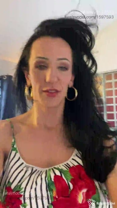 Acompanhante mulher trans morena (o) de olhos verdes em Araraquara - Ellyyn Tranns