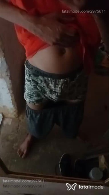 Acompanhante homem morena (o) de olhos castanhos - Xxhotnovinho Acompanhante homem morena (o) de olhos castanhos - Xxhotnovinho