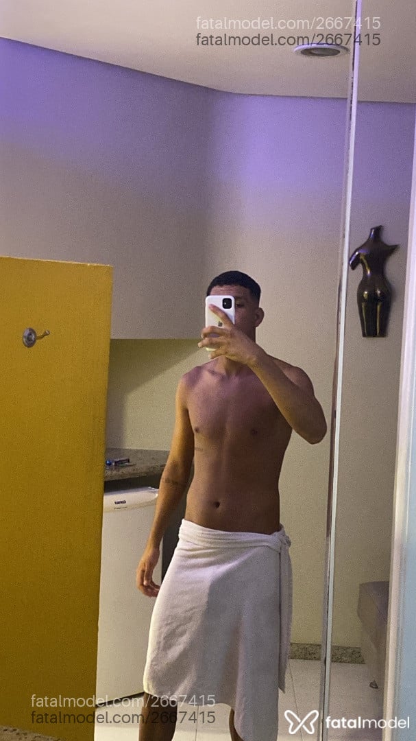 Acompanhante homem morena (o) de olhos pretos em Salvador Acompanhante homem morena (o) de olhos pretos em Salvador - Bielz