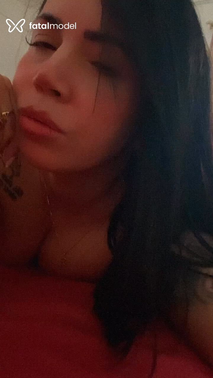 Acompanhante mulher morena (o) de olhos pretos - Juliana Ferrari Acompanhante mulher morena (o) de olhos pretos - Juliana Ferrari