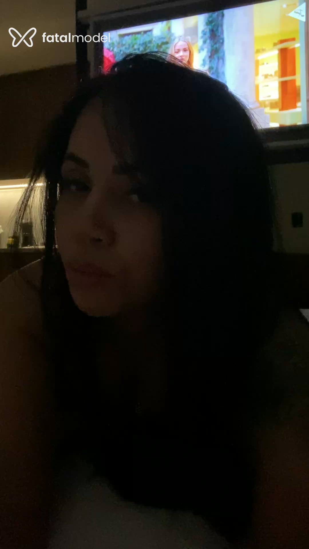 Acompanhante mulher morena (o) de olhos pretos em Sarandi Acompanhante mulher morena (o) de olhos pretos em Sarandi - Juliana Ferrari