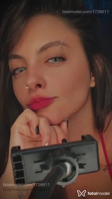Acompanhante mulher morena (o) de olhos castanhos em Armação dos Búzios - Liquor Lips