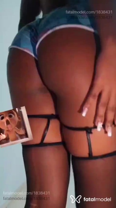Acompanhante mulher morena (o) de olhos castanhos em Serra - Pérola Negra