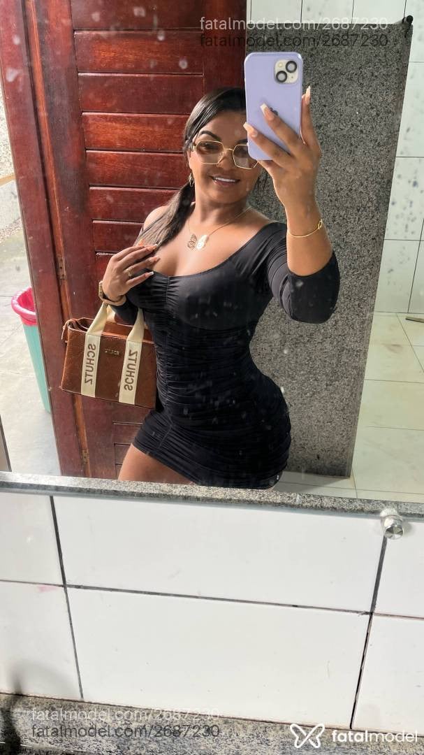 Acompanhante mulher morena (o) de olhos pretos - Ane Acompanhante mulher morena (o) de olhos pretos - Ane