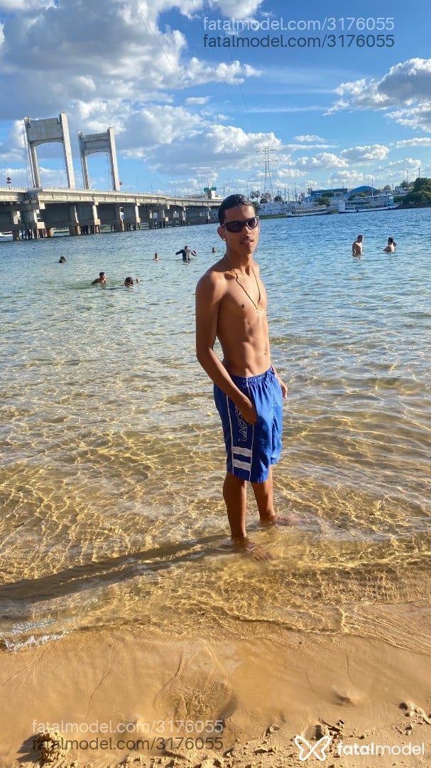 Acompanhante homem morena (o) de olhos mel em Salvador - Wilames