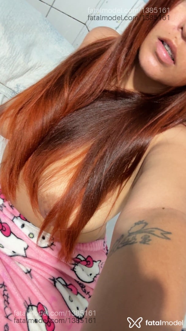 Acompanhante mulher ruiva (o) de olhos castanhos em Brasília - Gabriela