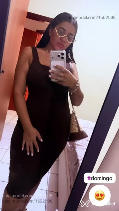 Acompanhante mulher com cabelo castanho de olhos pretos em Ribeirão Preto - Tayna