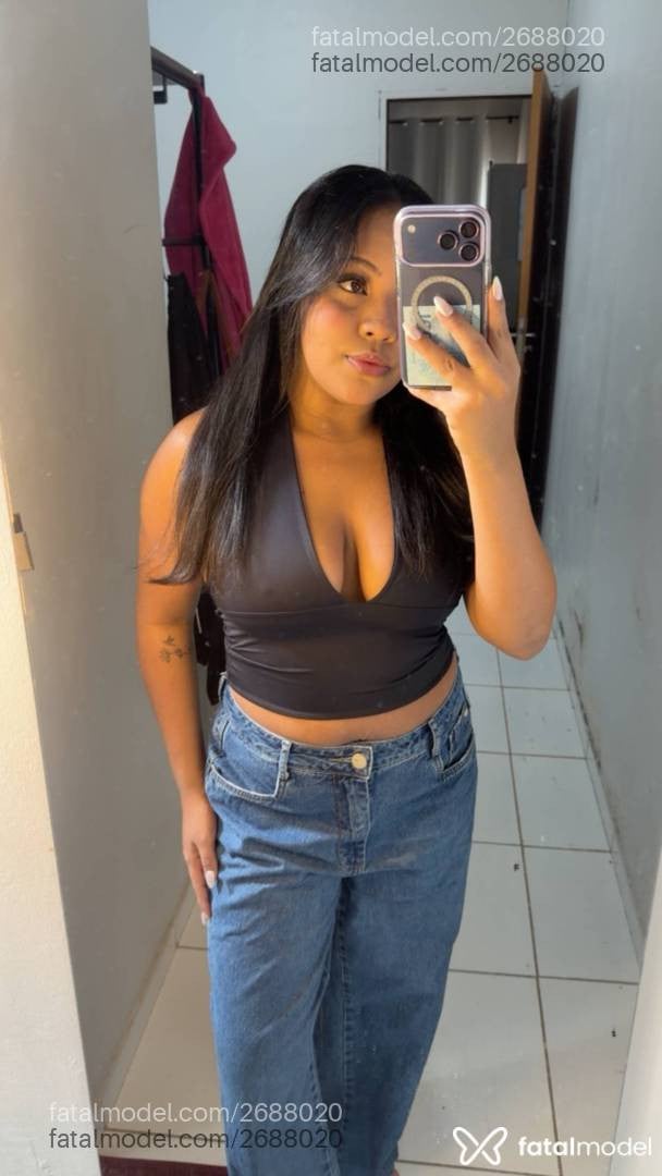 Acompanhante mulher morena (o) de olhos mel - Elisa