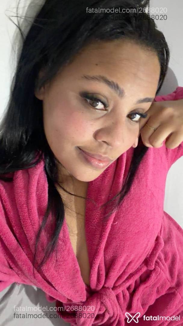 Acompanhante mulher morena (o) de olhos mel - Elisa