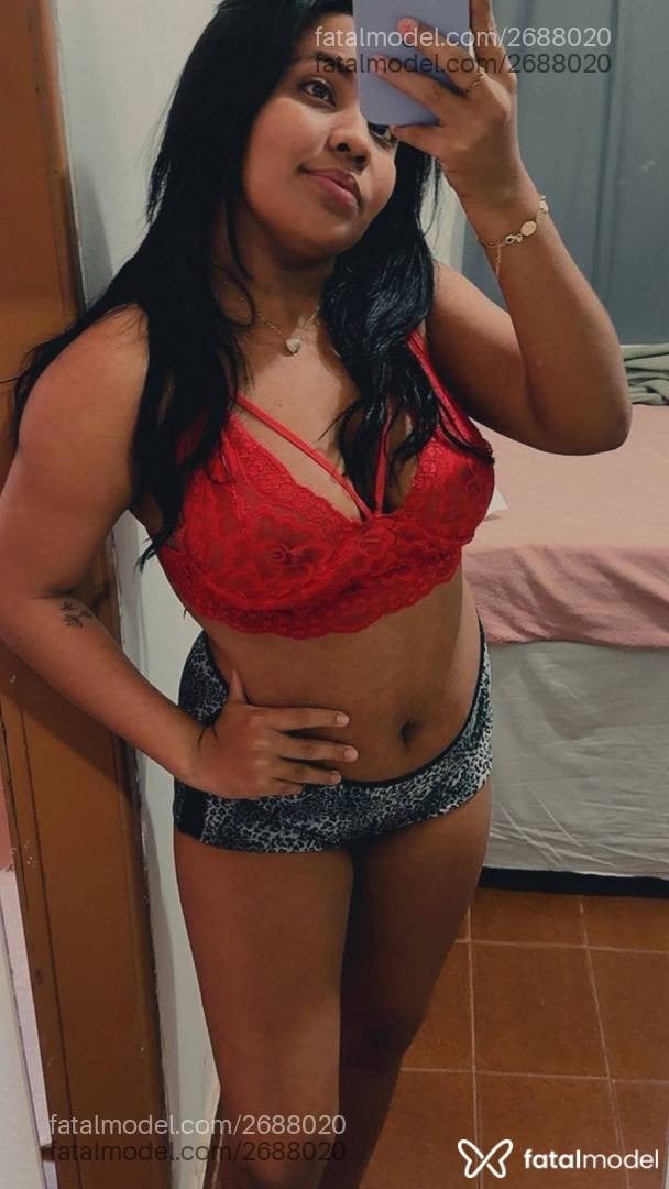 Acompanhante mulher morena (o) de olhos mel em Palmas - Elisa