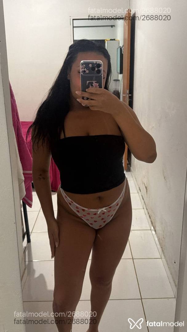 Acompanhante mulher morena (o) de olhos mel - Elisa