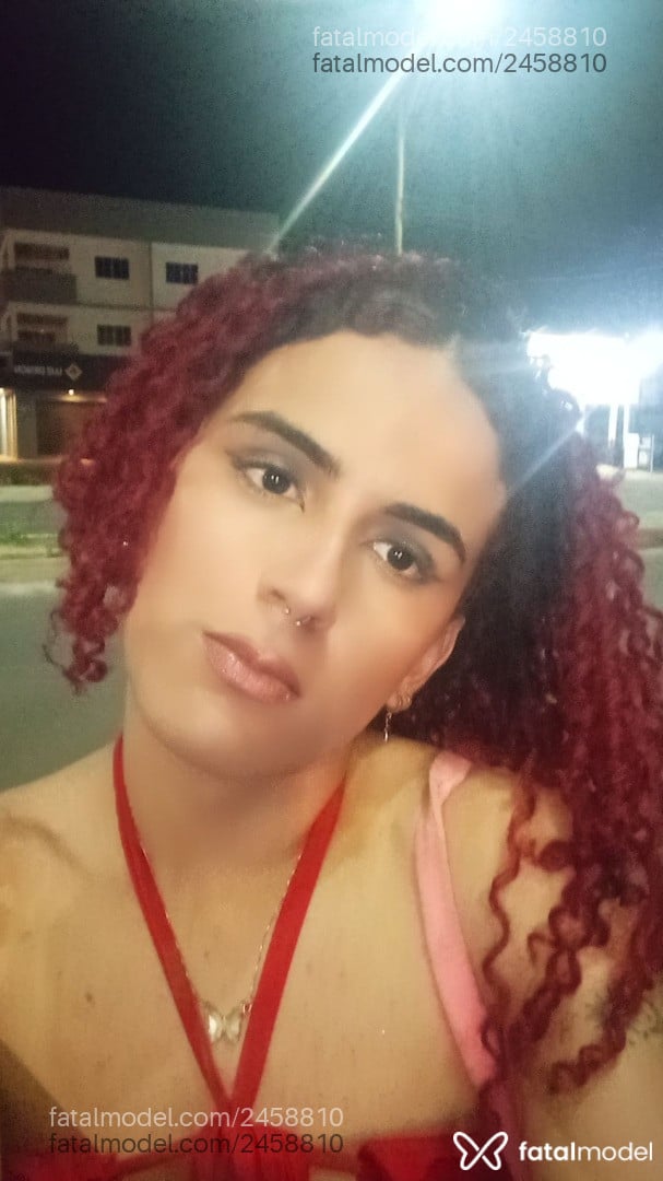 Acompanhante não-binário morena (o) de olhos pretos em Picos Acompanhante não-binário morena (o) de olhos pretos em Picos - Isabela Lanaisofia